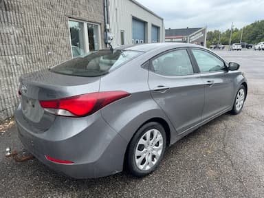 Hyundai Elantra 2014 - Thumbnail 3
