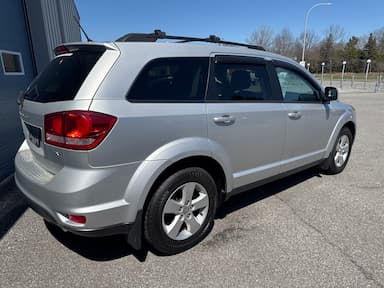 Dodge Journey 2012 - Thumbnail 2