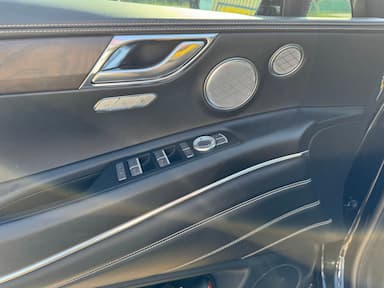 Genesis gv80 2023 - Thumbnail 10