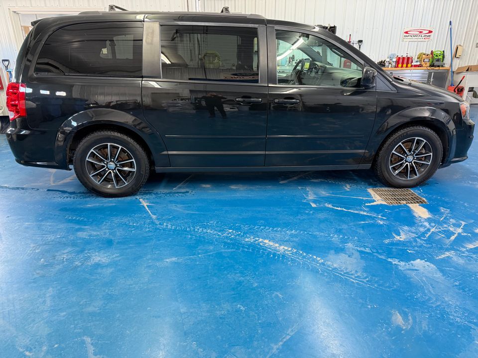 Dodge Grand Caravan 2016 - Image 4